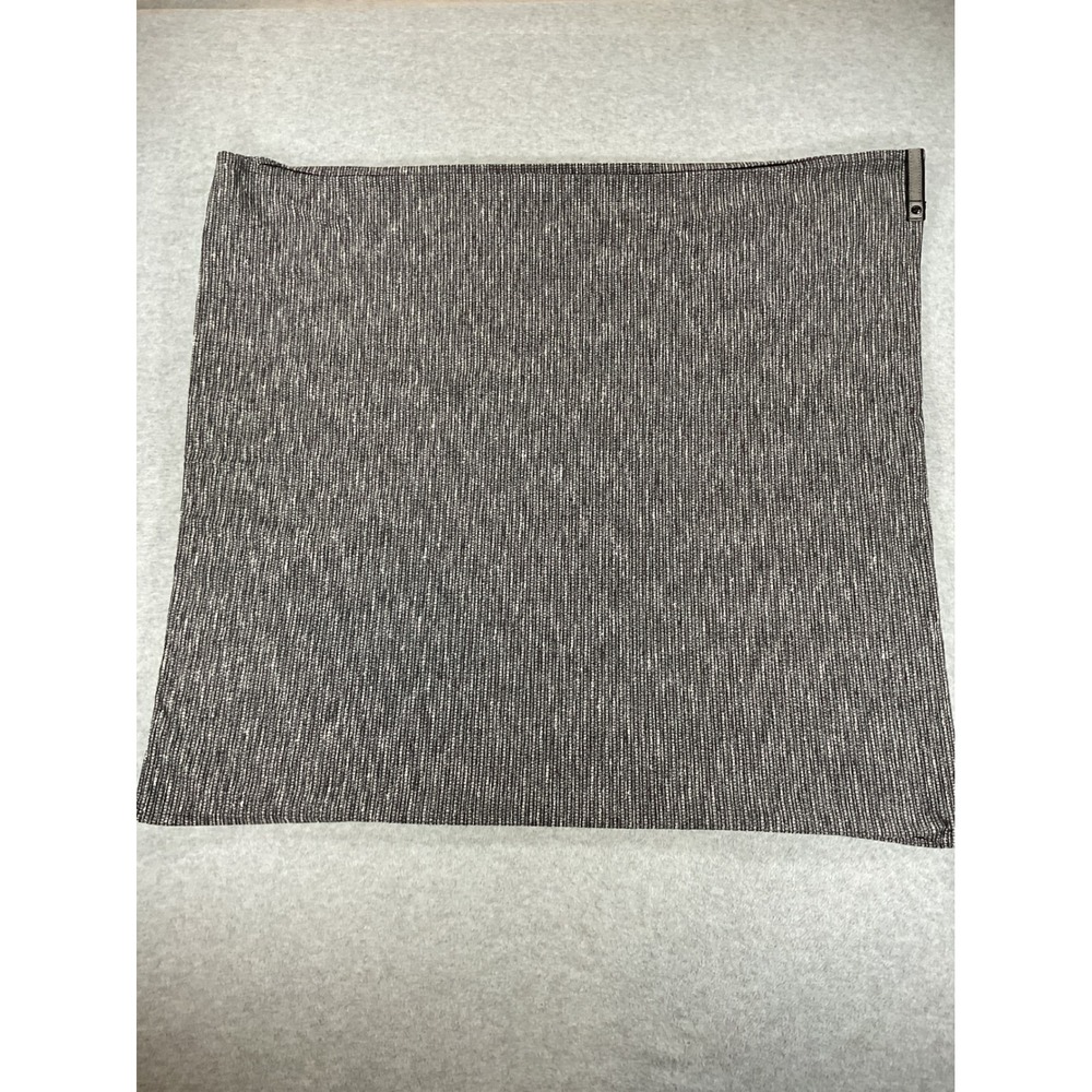 Lululemon Vinyasa Scarf Heathered Black White Space Dye Snap Infinity Wrap 3012